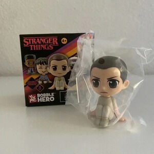 Netflix YuMe Stranger Things Bobble Hero ELEVEN Bobble Head Figure